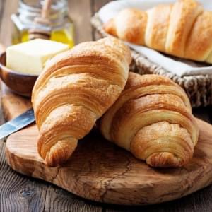 Croissant Image
